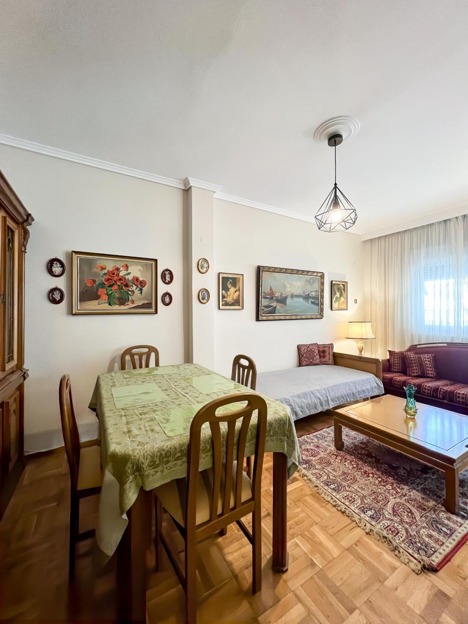 Appartement Sonia's Skg 3 Bedroom Family - Near Metro *